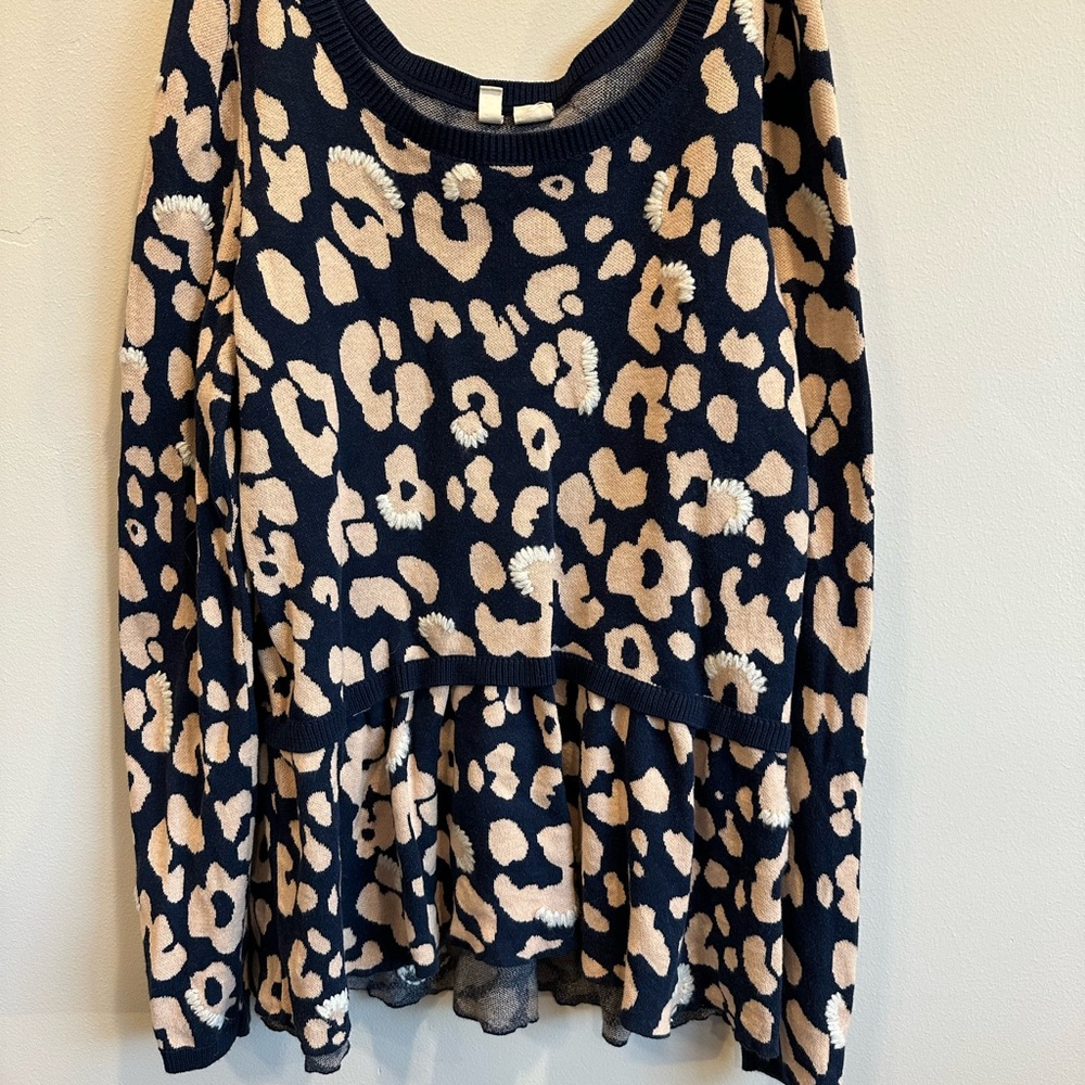 Moth Leopard Print Sweater‎ with Ruffle Hem - Picture 2 of 11
